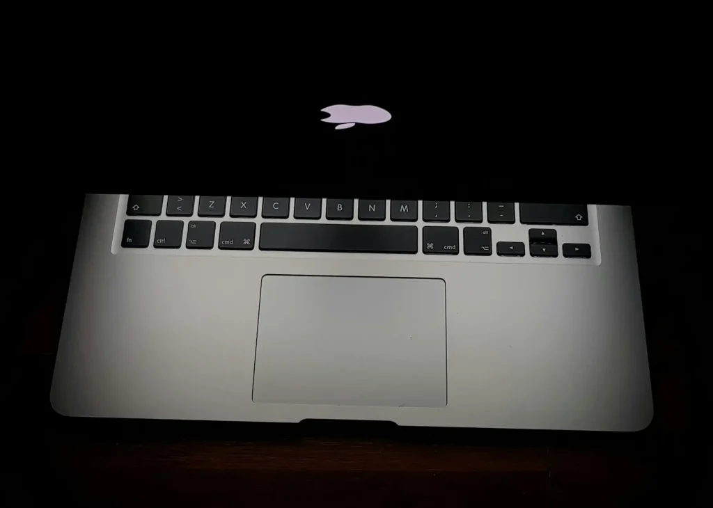 Macbook